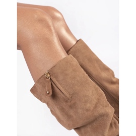 Botas femininas de camurça bege 1