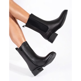 Botas Chelsea pretas femininas com salto baixo preto 1