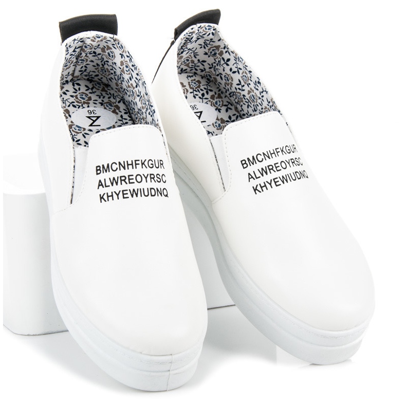 Mckeylor Tênis slip-on na plataforma branco 1