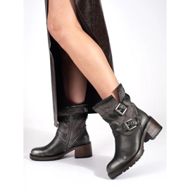Botins femininos castanhos escuros metálicos de salto alto com fivelas marrom 1
