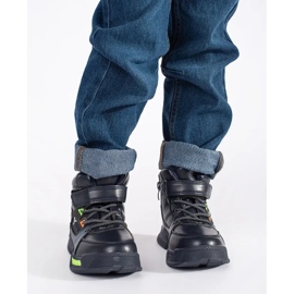 Botas altas e isoladas para menino azul 1 Botas altas e isoladas para menino azul 1