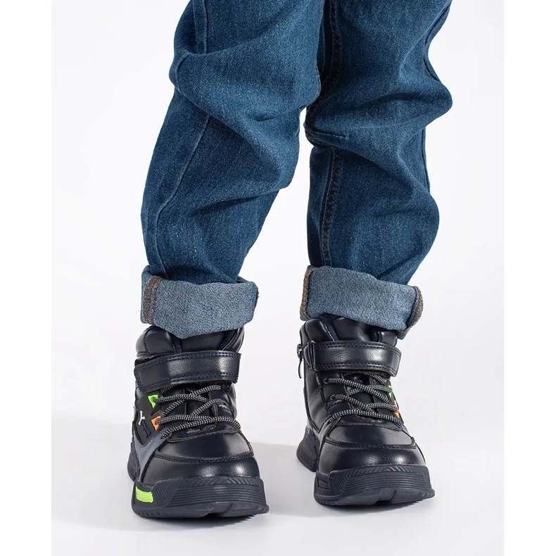 Botas altas e isoladas para menino azul 1 Botas altas e isoladas para menino azul 1