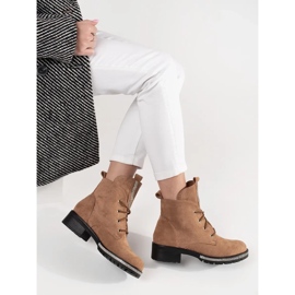 Botas bege de renda com zircões 2