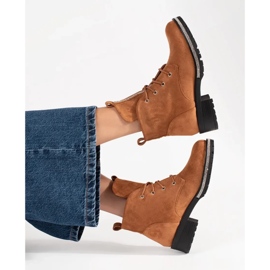 Botas marrons claras castanho 2