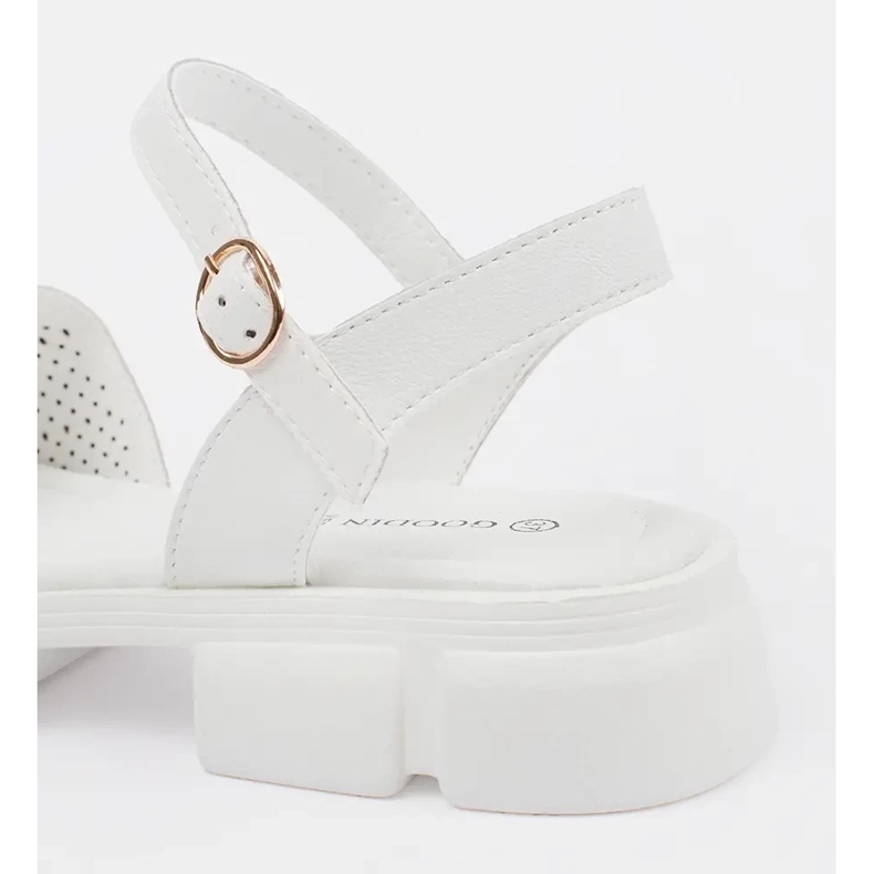 Goodin Sandálias femininas do White OpenWork na plataforma com um ornamento branco 1