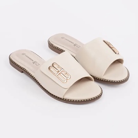 Goodin Light -Beige feminino feminino em uma sola plana com um ornamento bege 1