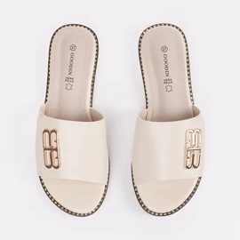 Goodin Light -Beige feminino feminino em uma sola plana com um ornamento bege 2