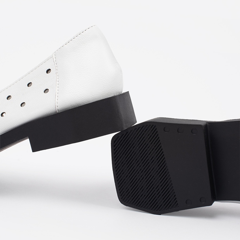 Goodin Sapatos femininos brancos com buracos e um arco 2