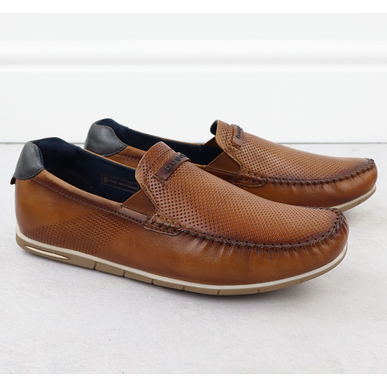 Moccasins de couro Men's confortável deslizando marrom Bugatti RR153207 castanho 1