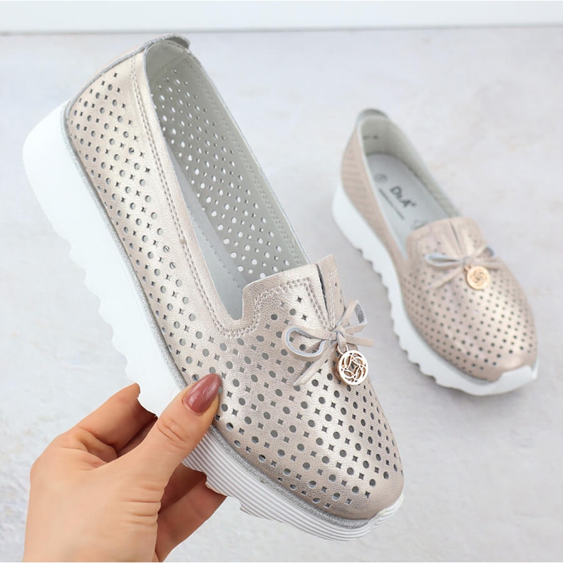 Sapatos de couro Open Women's Open Złote S. Barski LR51-631 dourado 1