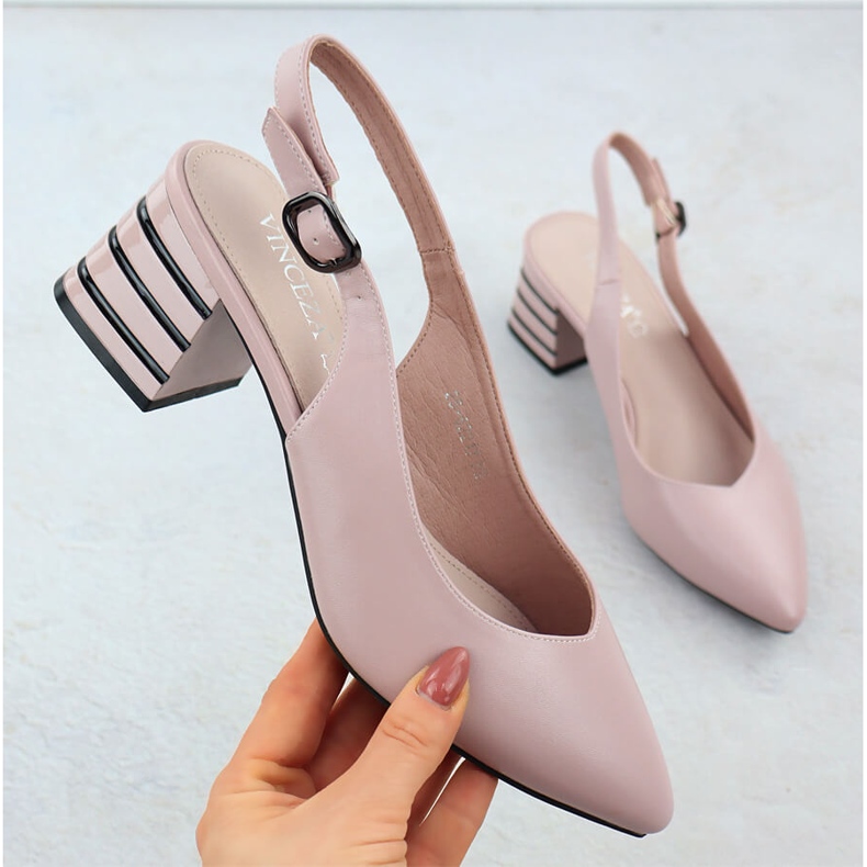 Bombas femininas em um salto decorativo rosa Vinceza 62217 1