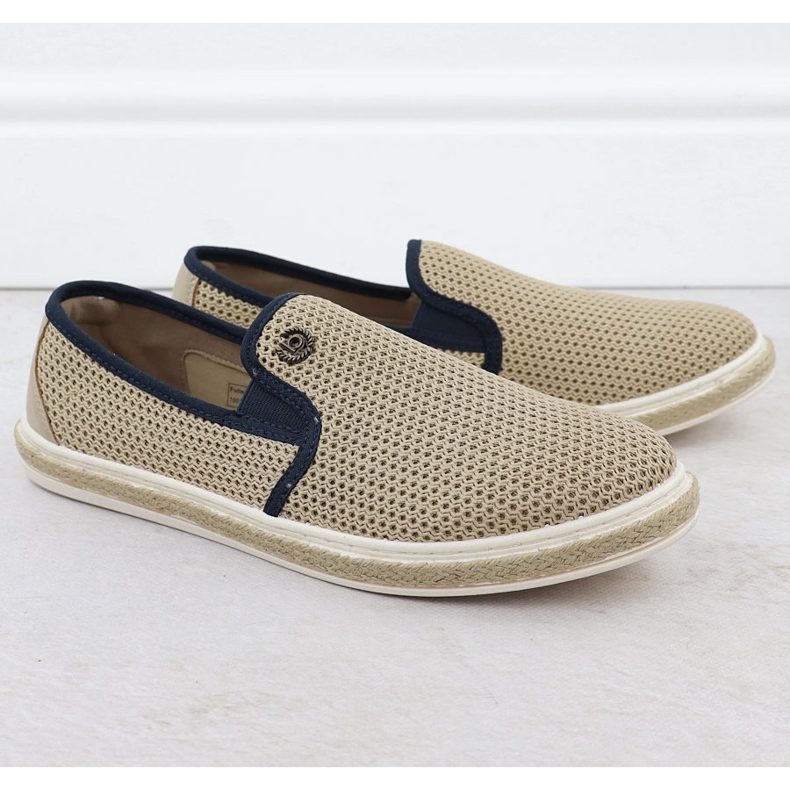 Sapatos masculinos escorregados em Bugatti 321-ASP61-6900 alpargelas bege 1