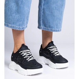 Tênis de mulheres negras com inserções de brilho preto 2