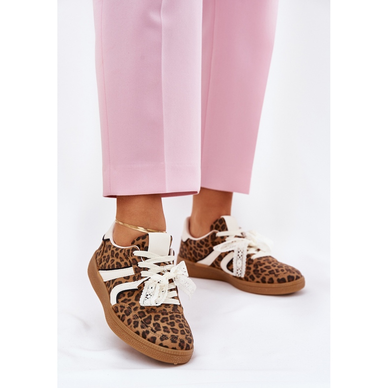 Tênis femininos baixos com leopardo de renda marrom 2