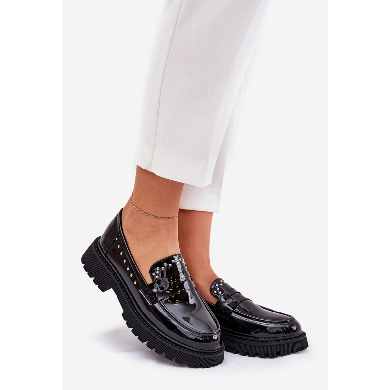 Mocassistas femininos envernizados com decoração negra preto 1