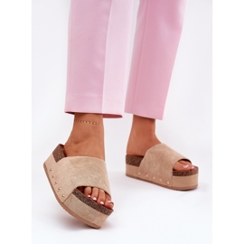 Chinelos femininos na enorme plataforma eco camurça cáqui bege 2