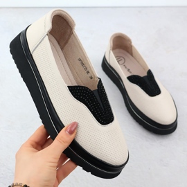 Sapatos de couro feminino Filippo perfurou bege 1