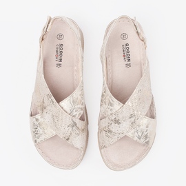 Goodin Sandálias leves planas bege 2