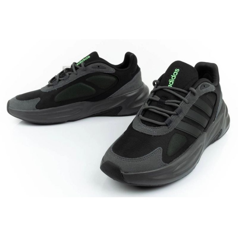 Tênis esportivo Adidas Ozelle GX6766 preto 4