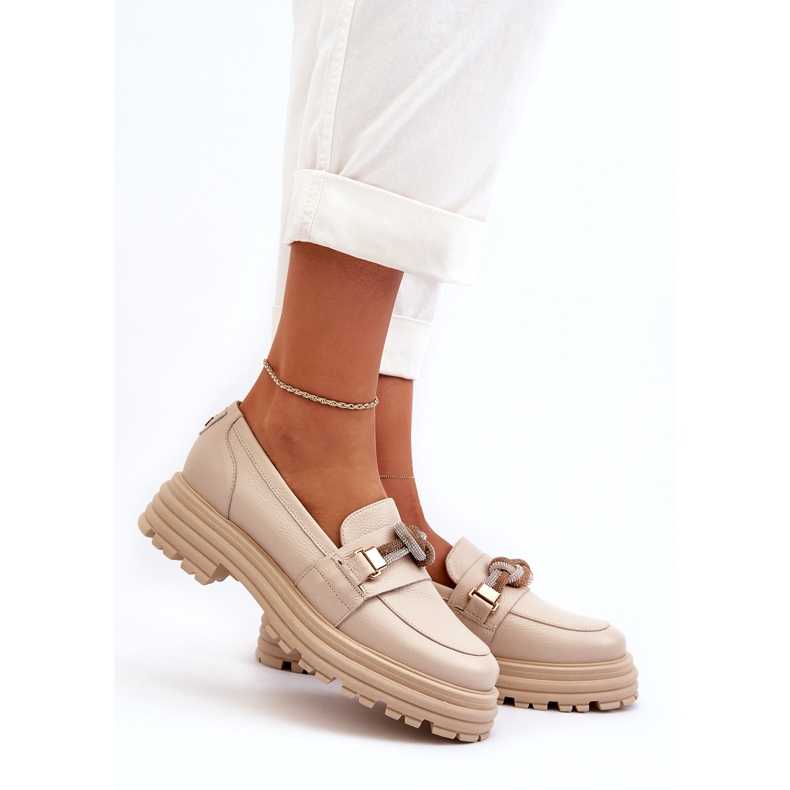 Supomos de couro feminino com um ornamento Laura Messi 2780 Light Beige bege 2