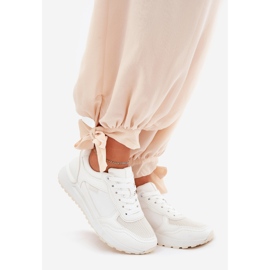 Calçado desportivo feminino branco 1