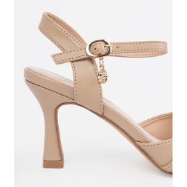 Goodin Sapatos bege com salto aberto 2