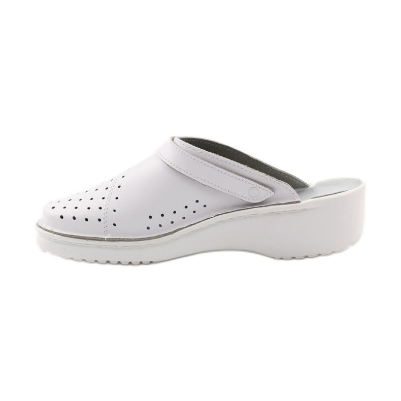 Chinelos brancos ortopédicos de cunha médica 2