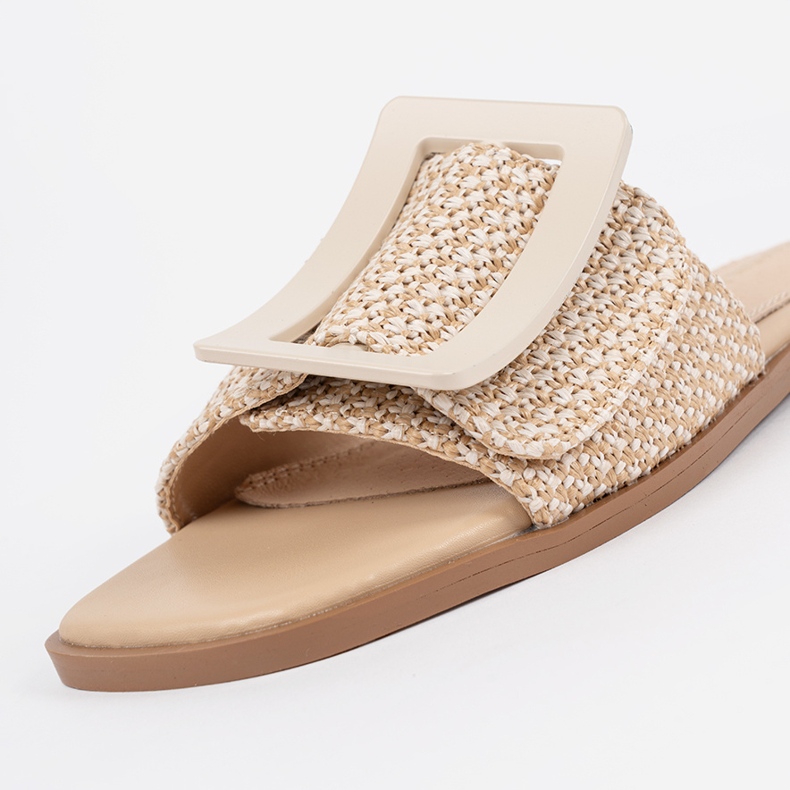 Goodin Tedeed abas em uma sola bege plana 1 Goodin Tedeed abas em uma sola bege plana 1