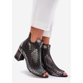 Botas de couro perfuradas Maciejka 05420-01 pretas preto 1