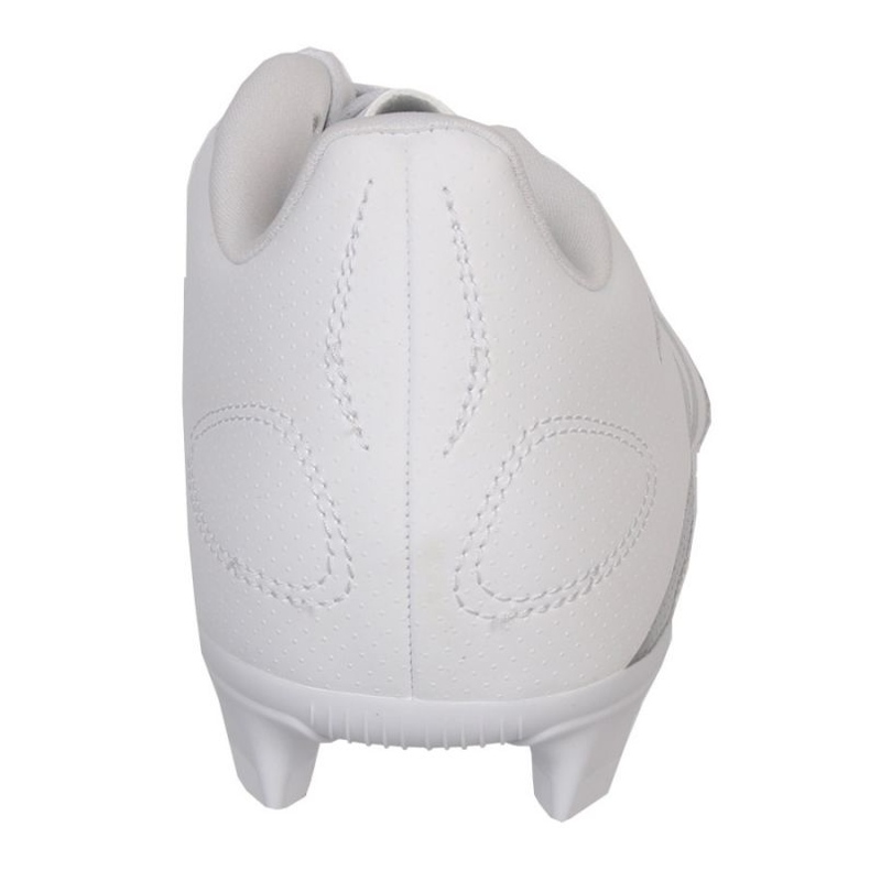 Adidas Predator Club FXG IG7758 Sapatos de futebol branco 3