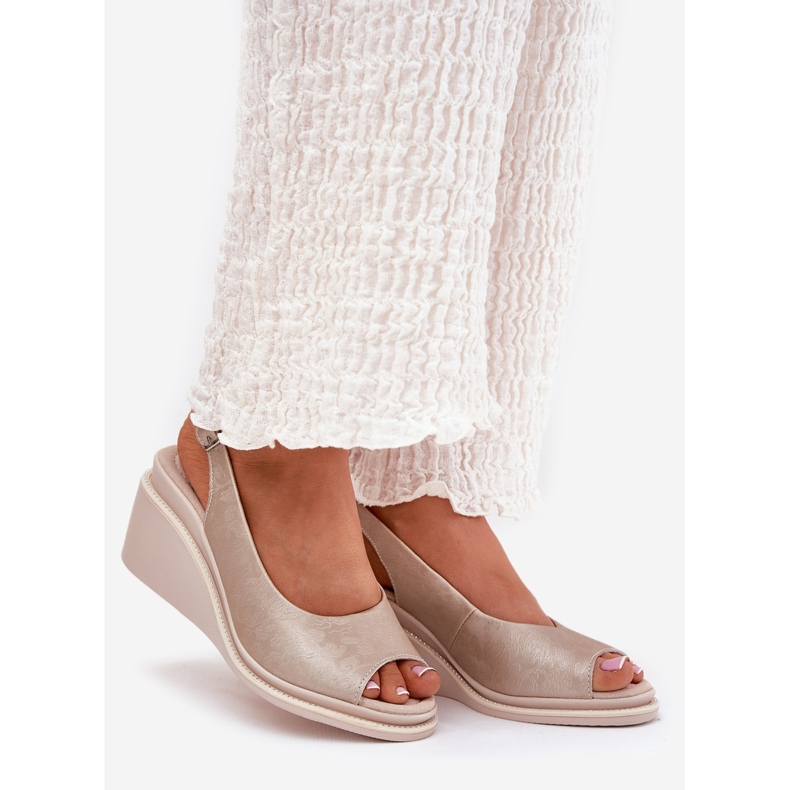 S.Barski Sandálias de couro feminino na cunha S. Barski LR51-539 PLN dourado 1