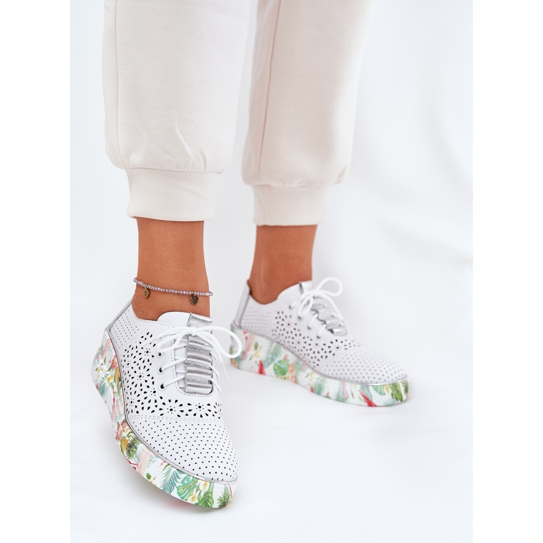 Sapatos de couro feminino Artiker 56c1799 branco e prata 2