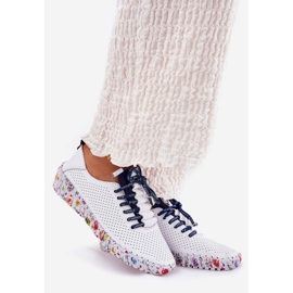 Sapatos de couro na plataforma Artiker 52C1713 estampada branco 1