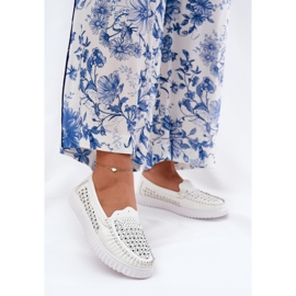 Vinceza Supotos de couro femininos com um padrão de trabalho aberto Vincez 88028 White branco 2