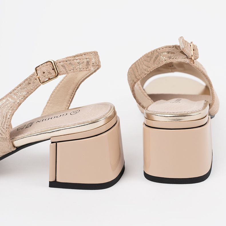 Goodin Sandálias de saltos bege 1