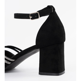 Goodin Sandálias de camurça preta no poste preto 1