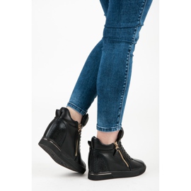 Tênis preto com zíper 2 Tênis preto com zíper 2