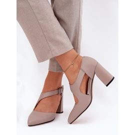 Bombas de couro no pilar com vinceza 91133 CLAMP cinza 2