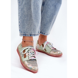 Sapatos de couro feminino Maciejka 06791-09 Verde claro 2