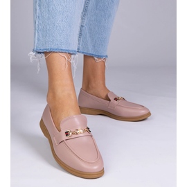 Mocassins rosa com decoração dourada 1
