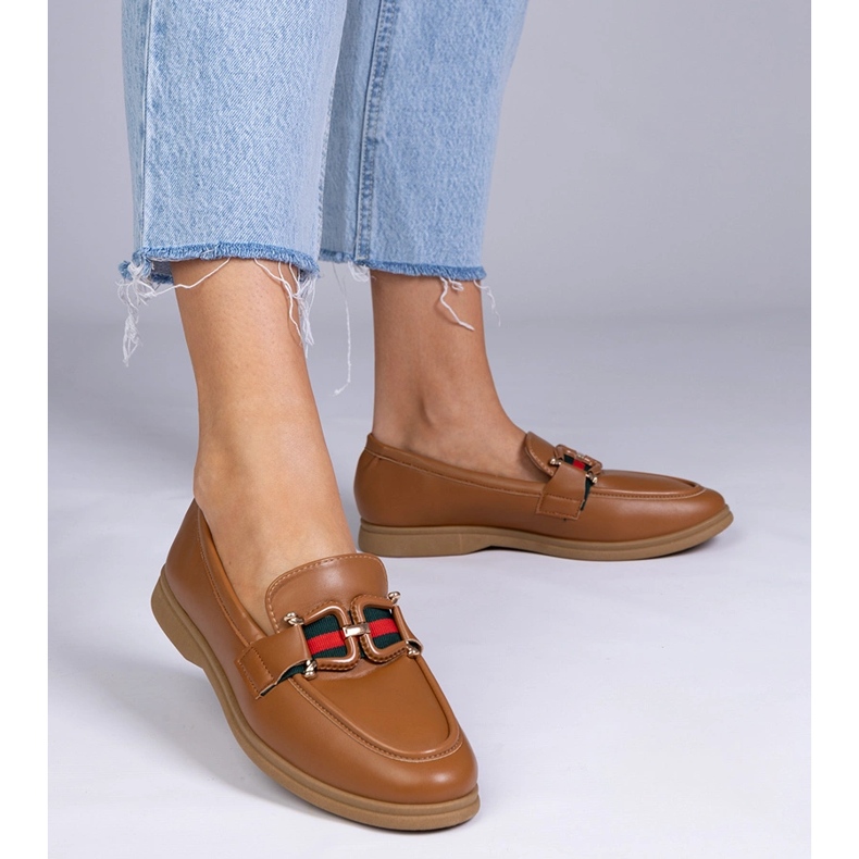 Mocas marrons com Lateiro Eco com um ornamento castanho 1