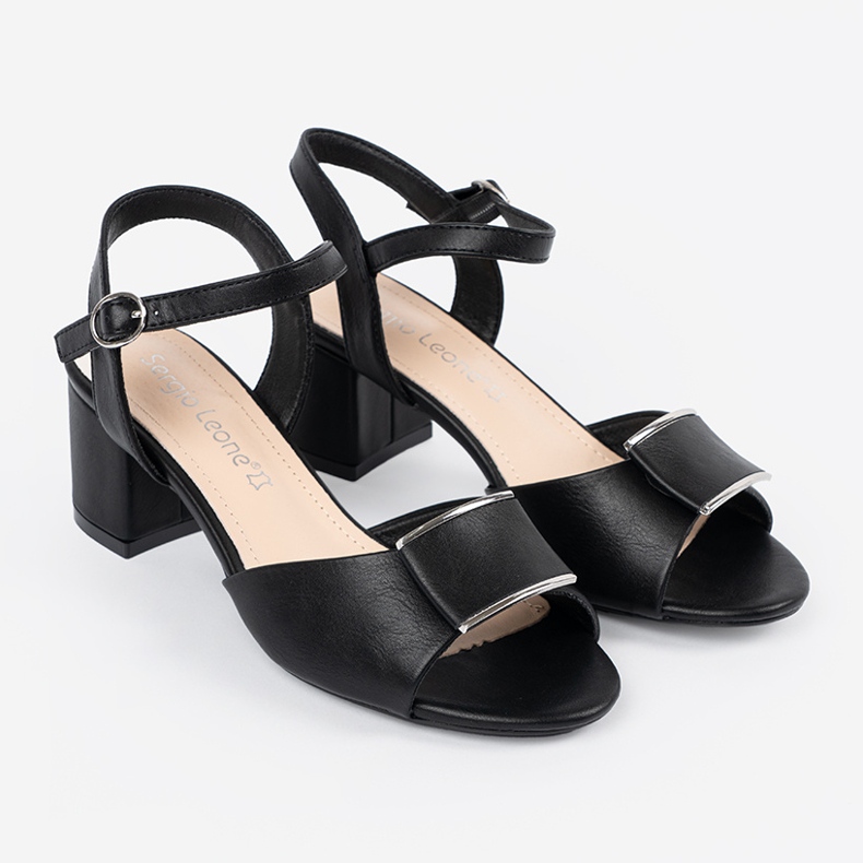 Sergio Leone Sandálias no pilar de mulheres com um calcanhar ao ar livre preto 1