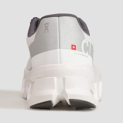 On Running Executando o CloudMonster 6198285 tênis de corrida branco 1