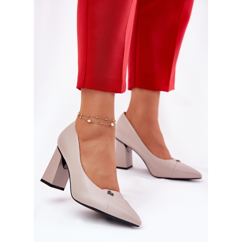 Bombas no pós -elegante Vinceza 62224 Gray cinza 2