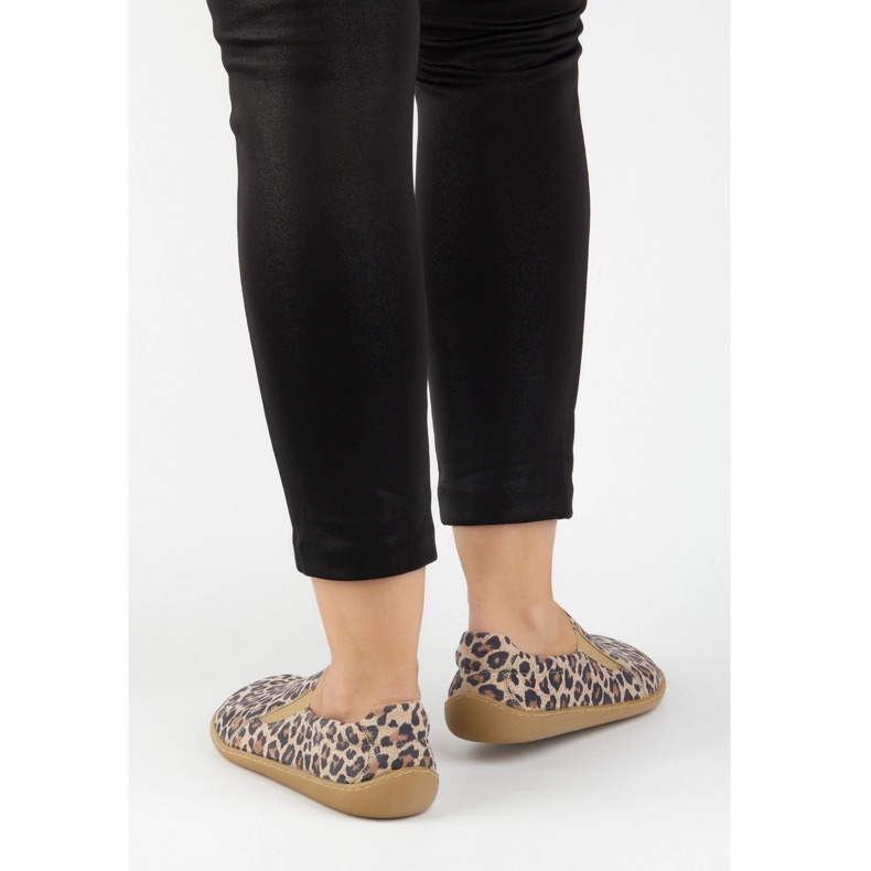 Olivier Minimalista de Petos Barefos castanho 2 Olivier Minimalista de Petos Barefos castanho 2