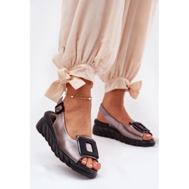 Sandálias de couro feminino com uma cunha com decoração artiker 56c2158 grafite prata 2