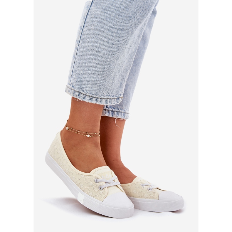 Tênis tênis tênis femininos com bordado Lee Cooper LCW-25-31-3445L bege 1