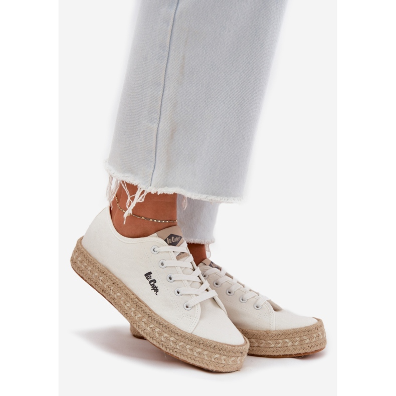 Tênis femininos com Lee Cooper LCW-25-44-3217 Braid branco 1