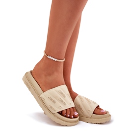 Slippers femininos na plataforma Big Star RR274A542 bege 1