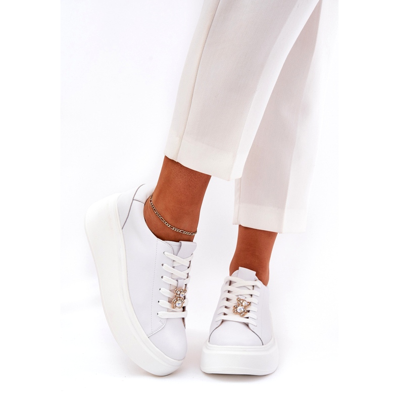 Sapatos de couro feminino na plataforma com Vinceza 39922 White branco 1